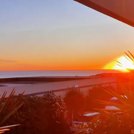 Апартаменты Katikias